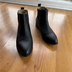 Nisolo modern Chelsea boots